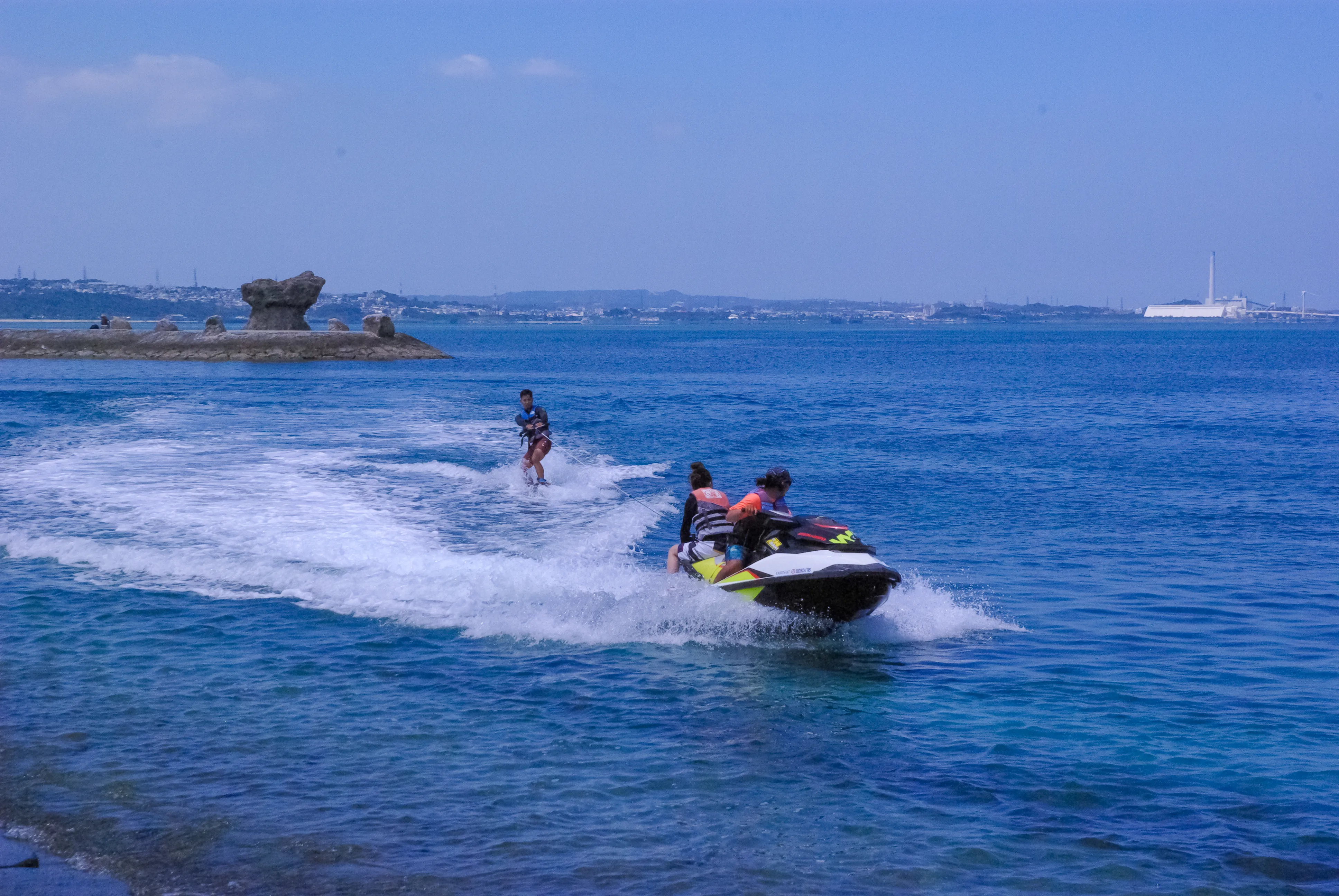 ウェイクボードのイメージ